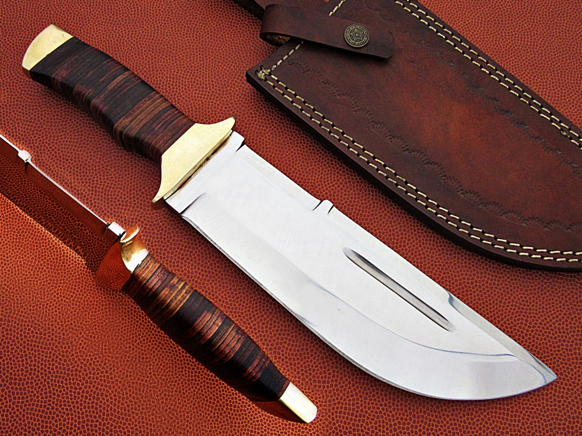 D2 Hunting Knife